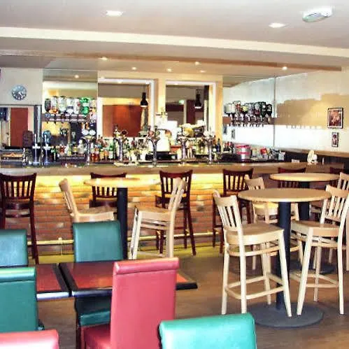 Great Western Hotel Абердин 3*,