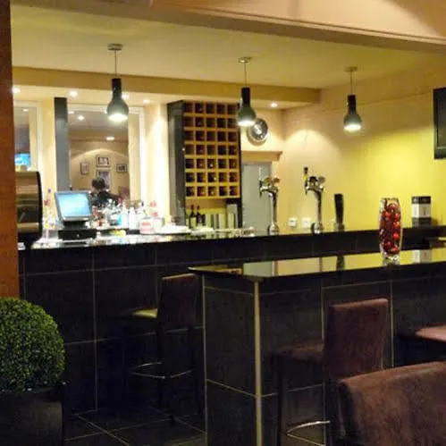 阿伯丁马格努森全球西方大酒店